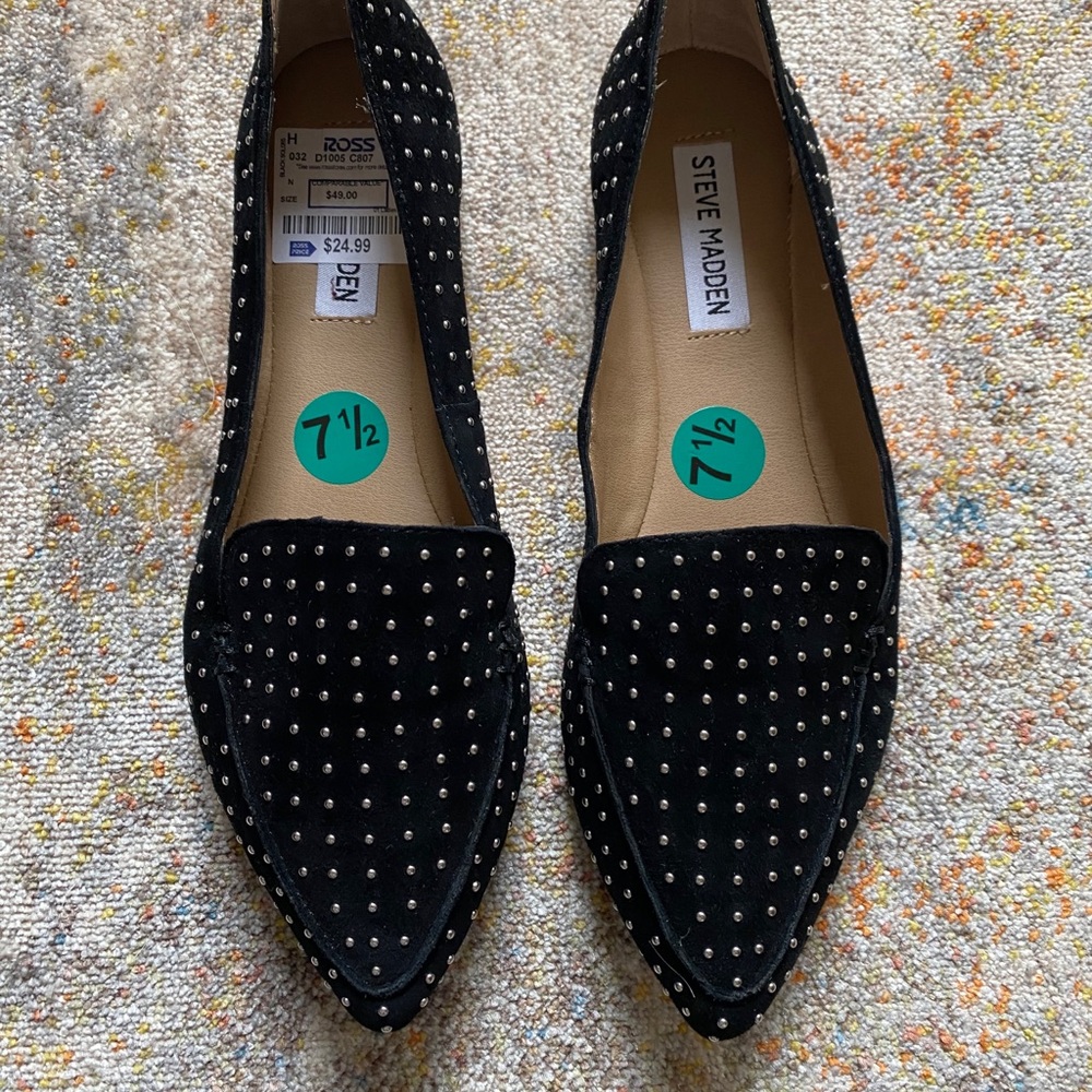Steve Madden Feather Studded Moc